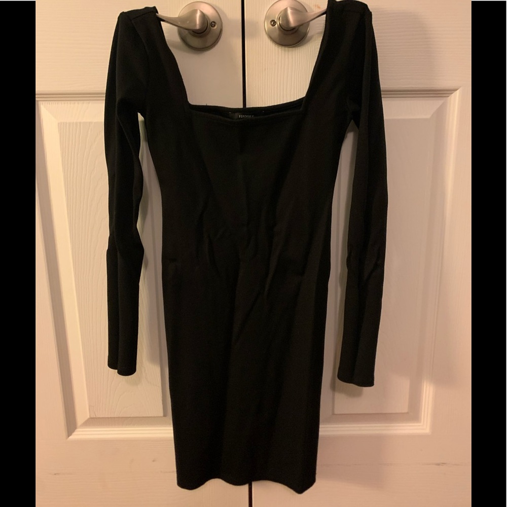 Forever 21 Long Sleeve Square Neck Dress - Picture 6 of 7